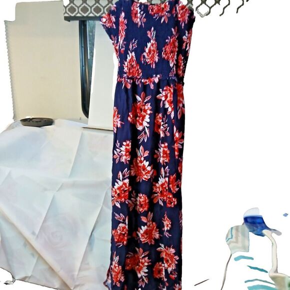 Pacific Vibes Long Minimalist Dress with Slits on Both Sides. XL 100% Rayon. - Picture 2 of 9